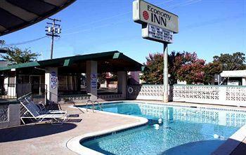 Economy Inn Ukiah Dış mekan fotoğraf