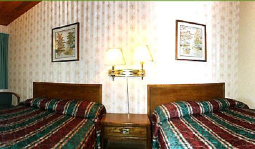 Economy Inn Ukiah Dış mekan fotoğraf